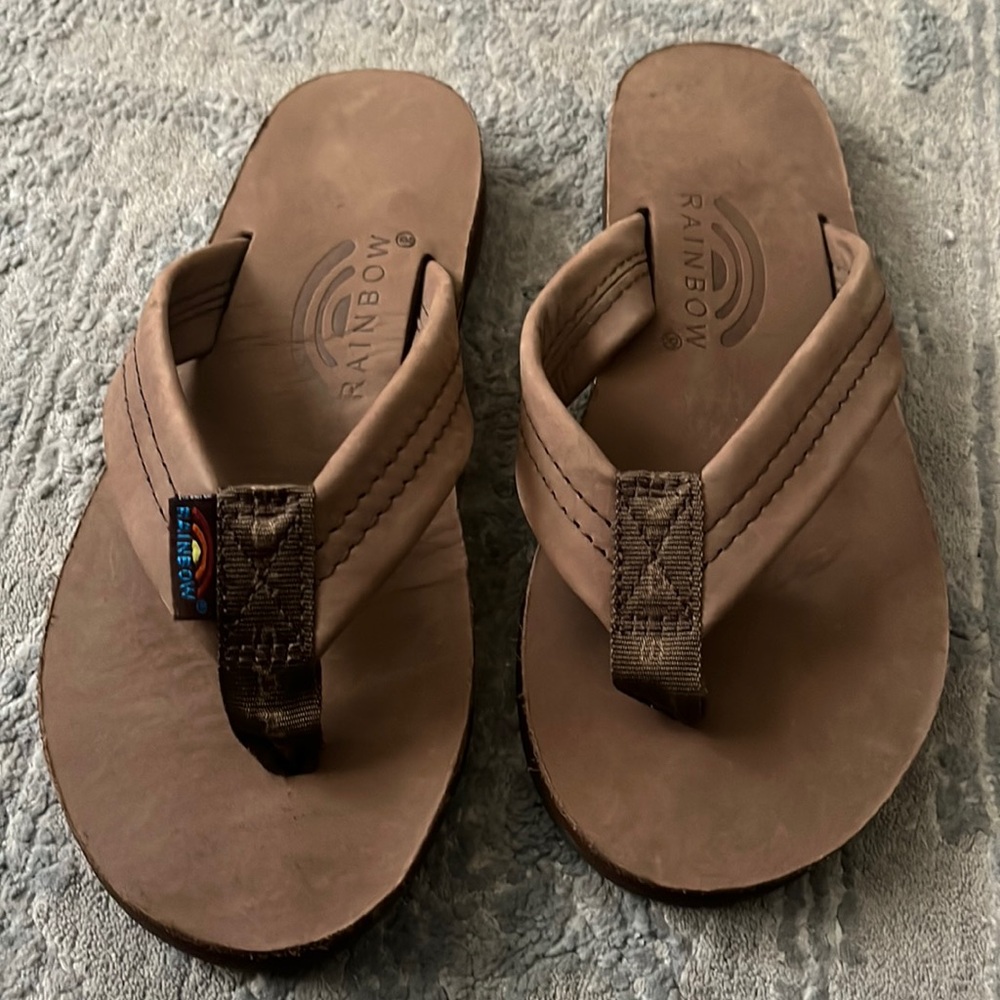 Rainbow Tan Flip Flops Women’s Size 5.5-6.5